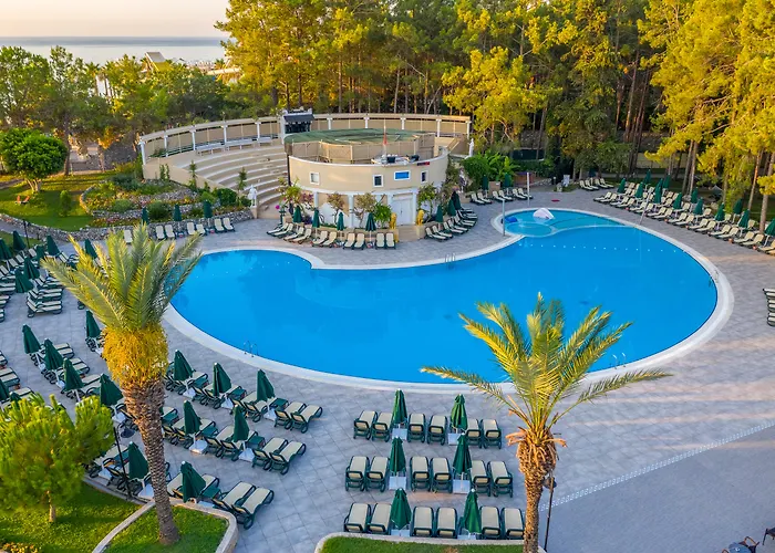 Üdülőközpont Amara Club Marine Nature 5*